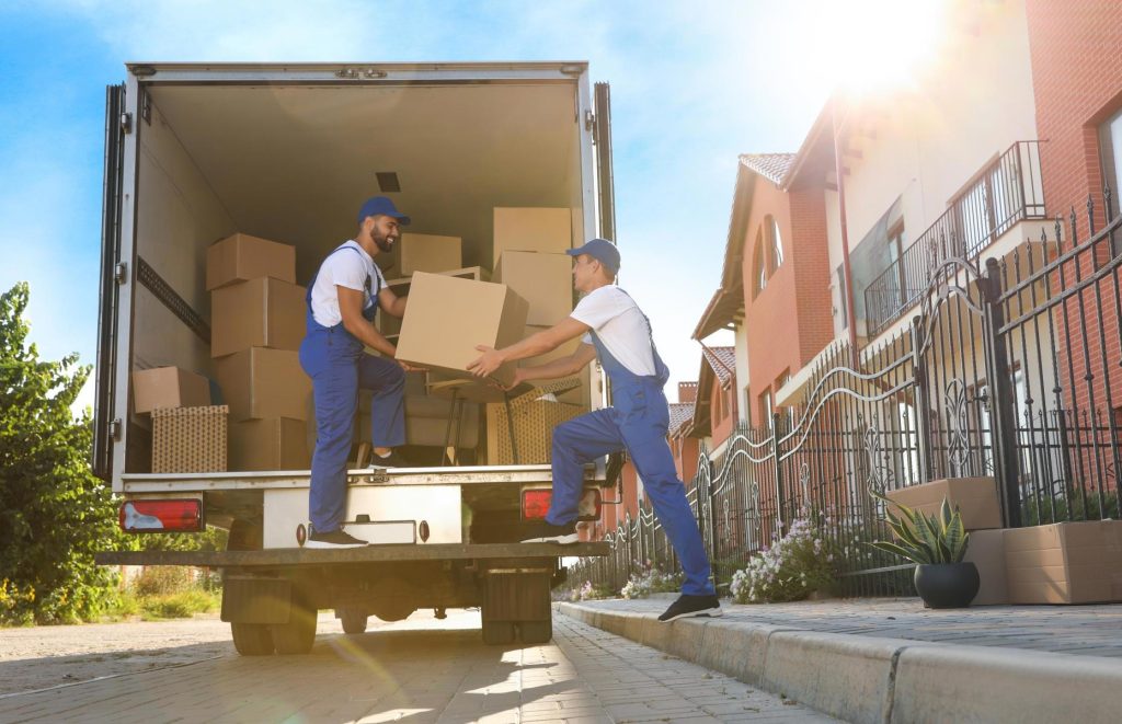 How to Avoid Hidden Fees in Moving Services